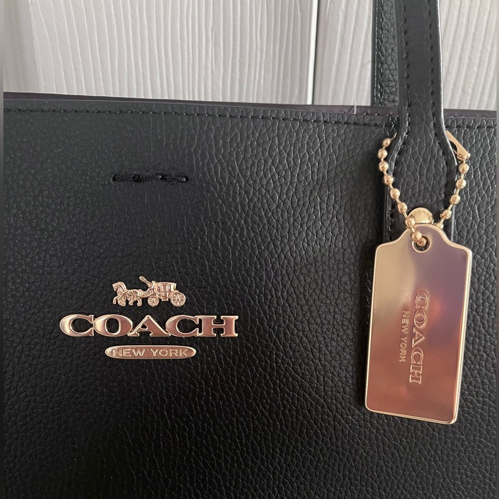 Coach LTH Town Tote in Black - Picture 3 of 6